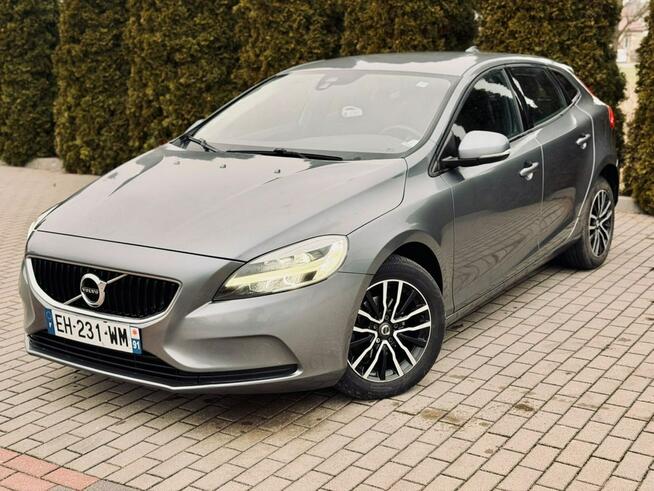 Volvo V40 FullLed_Digital_2.0diesel_NiskiPrzebieg_