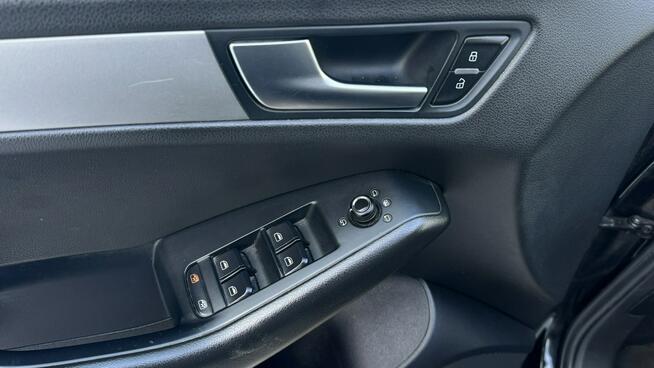 Audi Q5 3.0TDI 240KM 4x4 S Line Skóry Bi xenon Navi MMI Grzane fotele HAK