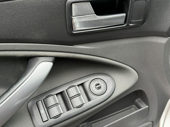 Ford Kuga 12r. 2.0 TDCI 4x4 klimatronik serwisowany z Niemiec