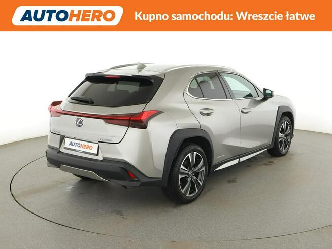 Lexus UX FV23% 4x4 full LED navi klima auto kamera cofania