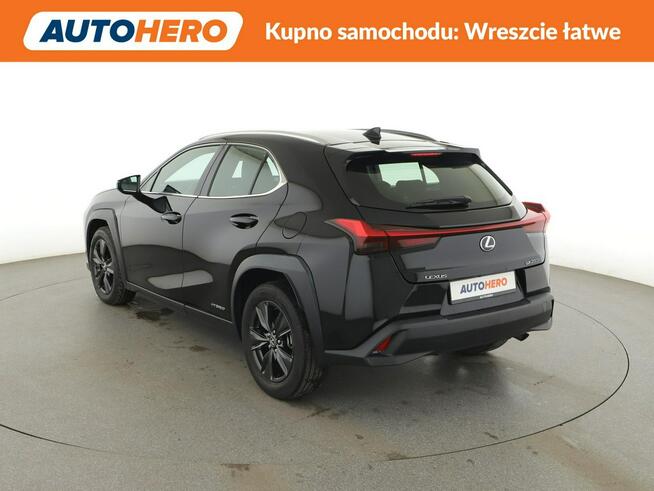 Lexus UX FV23 250h Automat Executive Line Tempomat Asystenci Alcantara Kamera