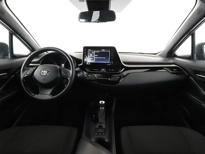 Toyota C-HR HEV kamera klima-auto tempomat hak LED