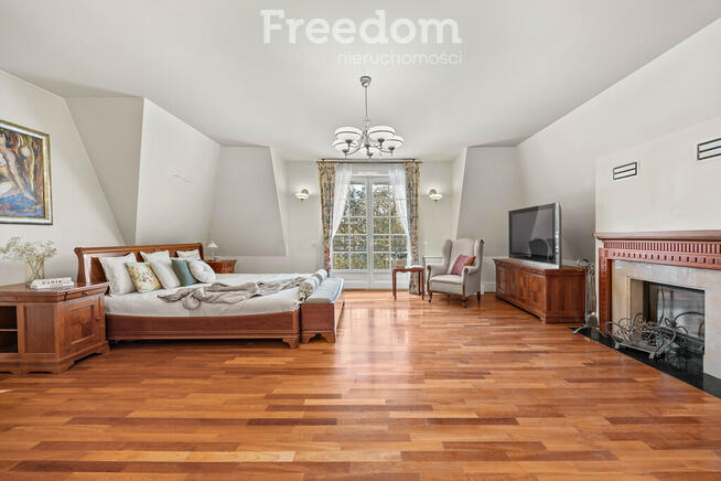 Rezydencja w Izabelinie przy Kampinosie