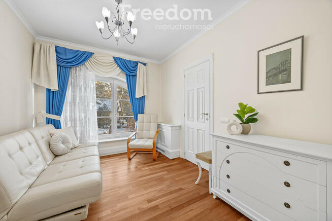 Rezydencja w Izabelinie przy Kampinosie