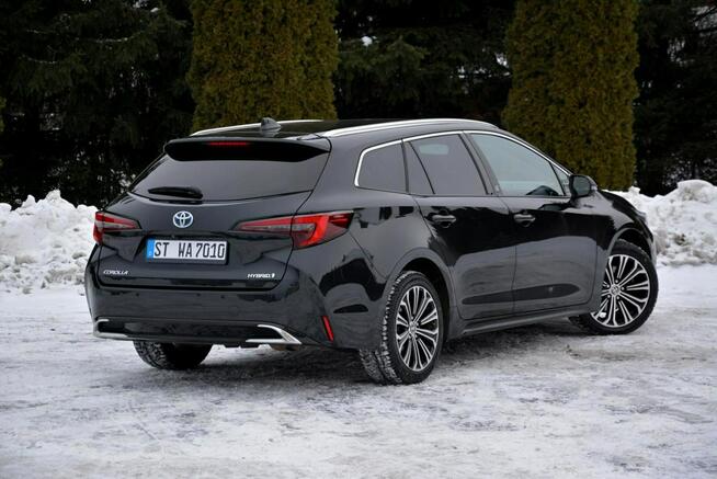 Toyota Corolla Lift FullLed RadarAcc BLIS As.Pasa Navi Kamera KeylessGo Aso Alu17"