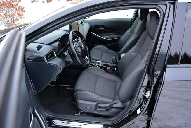 Toyota Corolla Lift FullLed RadarAcc BLIS As.Pasa Navi Kamera KeylessGo Aso Alu17"