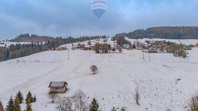 Widokowa działka na sprzedaż