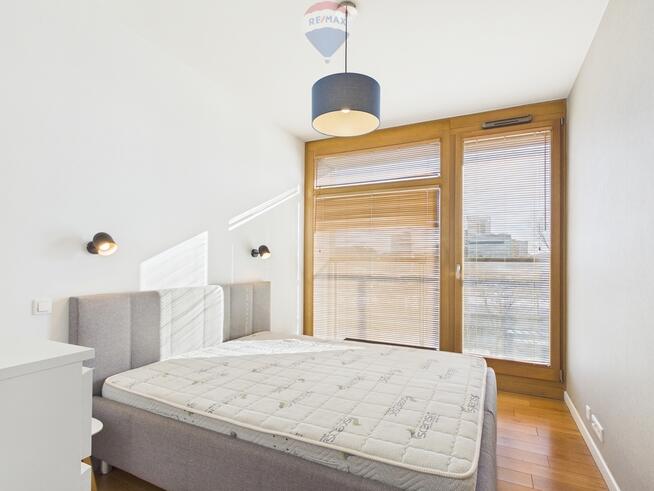 3 pokoje, ul. Kolejowa, metro, 64m2