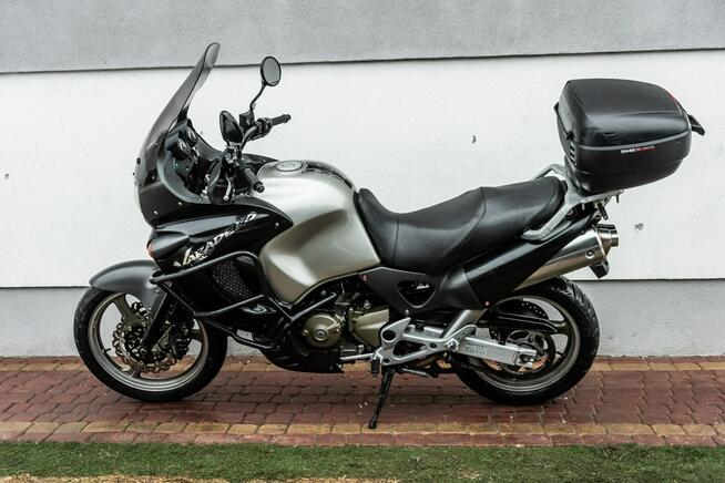 Honda Varadero 1000 R 1999 KUFER Raty Transport Największy Wybór Motocykli W PL