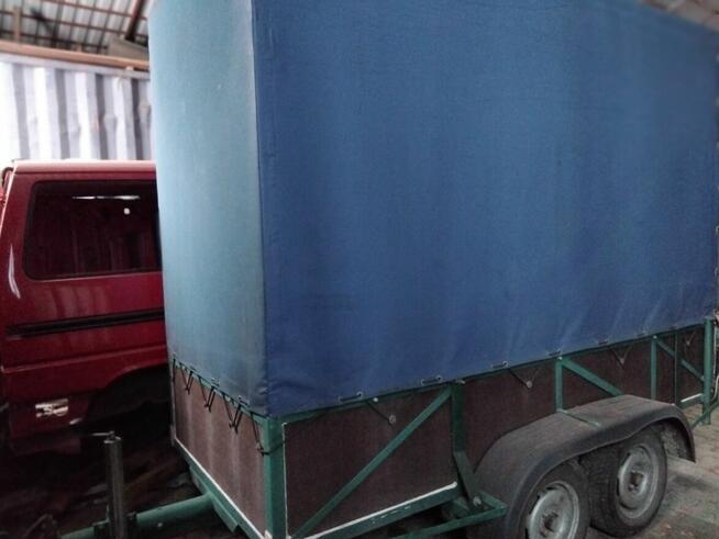 przyczepka samochodowa 750 DMC na podwójnych osiach SAM