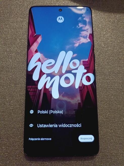 Sprzedam telefon Nowy Motorola Edge 60 Fuschio