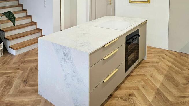 Blat kuchenny z konglomeratu - na wymiar, montaż