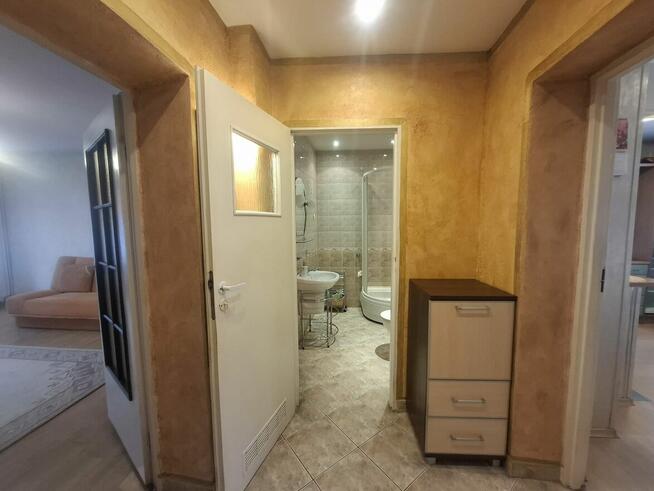 Dom z działką i miejscem parkingowym