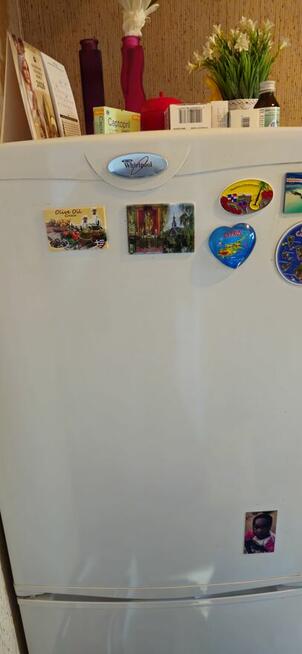 Lodówka, Meblościanka, szafa, fotel, kanapa