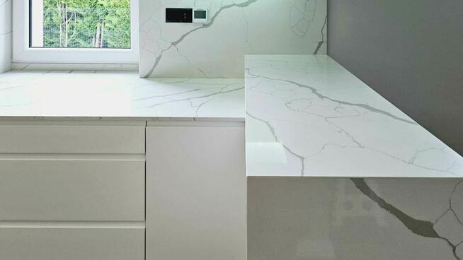 Blat kuchenny z konglomeratu - na wymiar, montaż