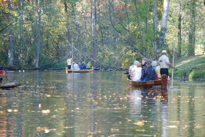 Spływy łodziami i kajaki Krutyń – Odkryj Rezerwat Krutynia