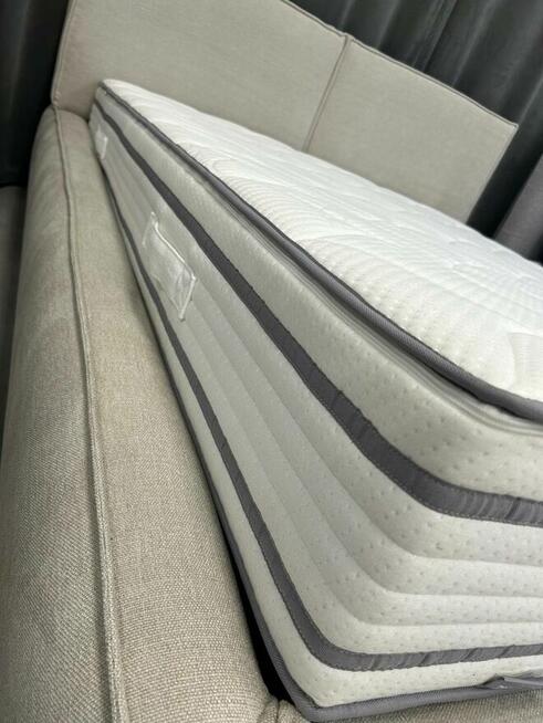 Materac Modern 160x200cm Hilding