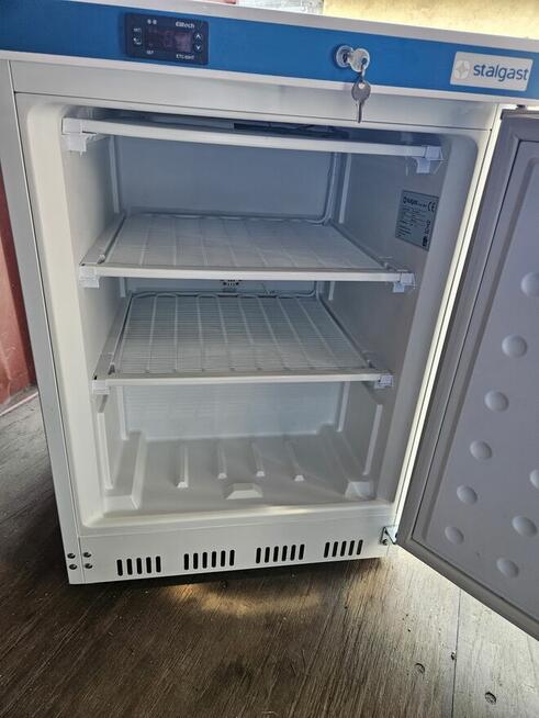 Syndyk sprzeda wyposażenie gastronomiczne - 60% ceny