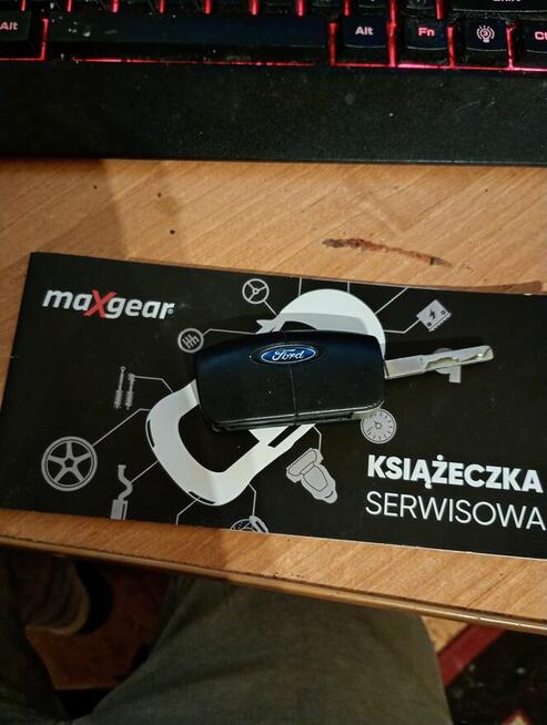 ford c-max lift długie opłaty nowy akumulator