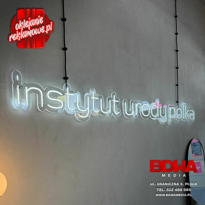 Kasetony, reklama świetlna, oklejanie aut, reklama