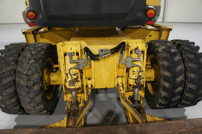 Koparka Kołowa Komatsu PW118 MR-8