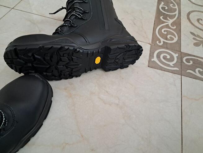 Buty robocze męskie zimowe