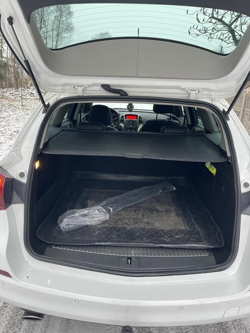 Sprzedam Opel astrę J 1.8 turbo 180km