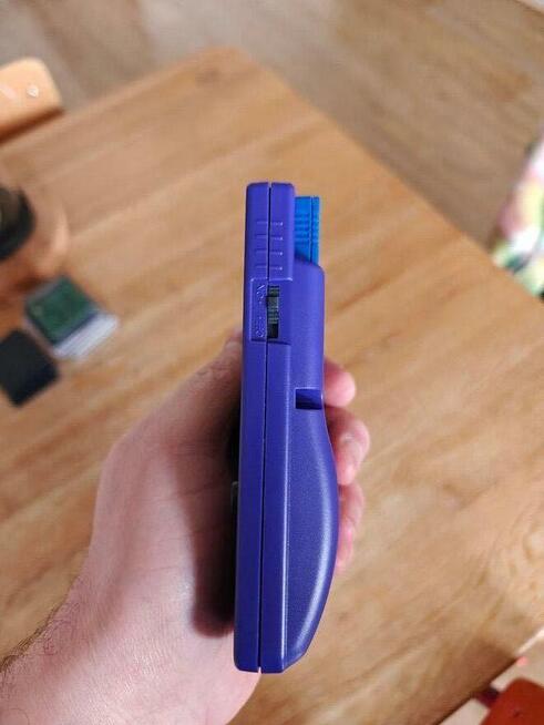 Konsola Nintendo Game Boy Color + 12 gier + etui