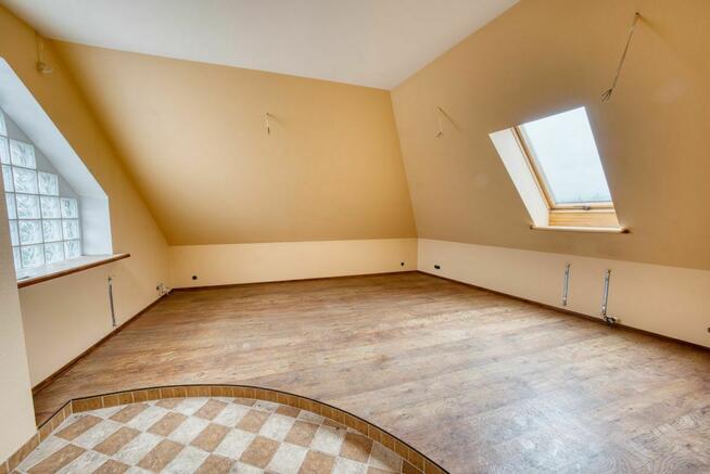 Dom bezczynszowy z ogromnym potencjałem – Gumieńce, Szczecin