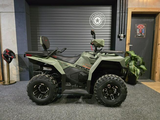 ASIX Inny Asix Cyber 300 HIT NA 2026 4x4 gigant Dobrze wykonany Raty