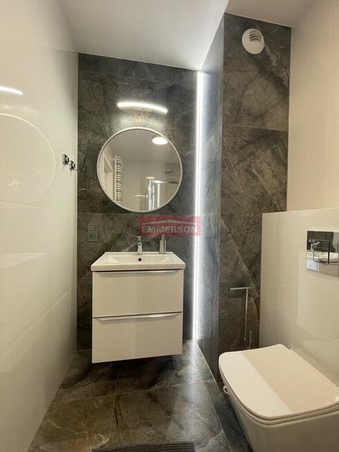 Miejsce p. i komórka w cenie, Tramwaj,