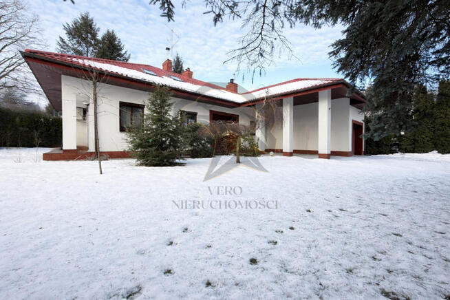 Twój własny Dwór w Arturówku. Królewska cisza!