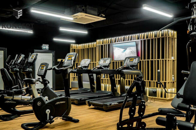 2 pok. | Balkon | Widok na rzekę | Siłownia i Jacuzzi