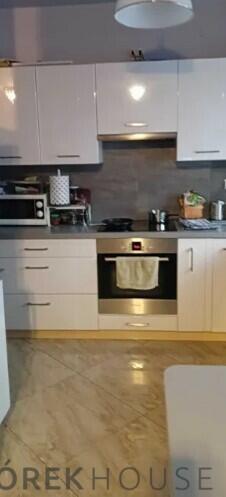 4-pokojowe mieszkanie w Markach