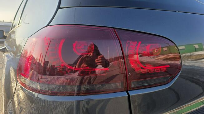 Volkswagen Golf navi GTi climatronic automat 210 koni xsenon