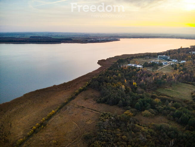 Mielno. Idealna lokalizacja nad linią brzegową.