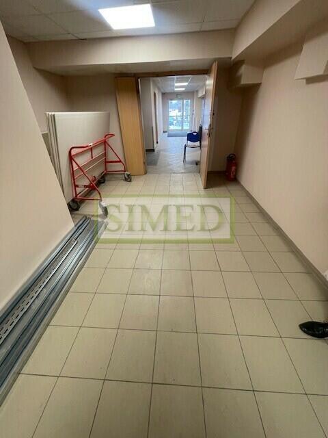 Parter,ogrzewany,suchy magazyn,ochrona ,dostęp24h