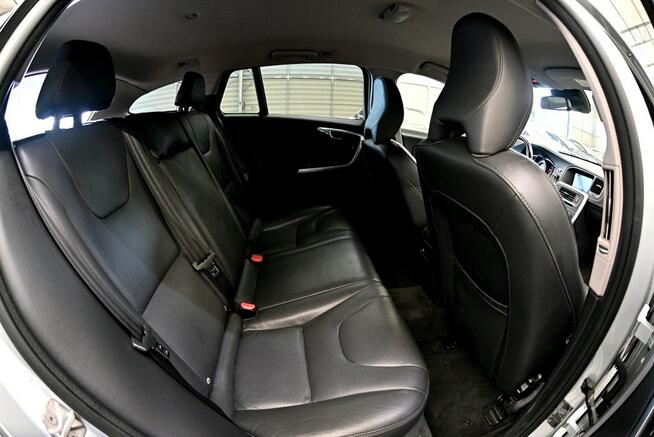 Volvo V60 Cross Country 2.0 150KM D3 Skóra Navi Led Climatronic Pdc