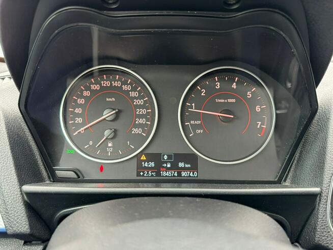 BMW 116 xenon mpakiet alcantara