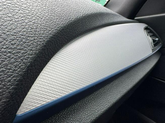 BMW 116 xenon mpakiet alcantara