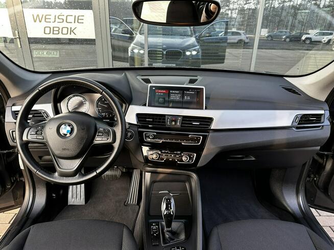 BMW X1 8xAlu, I Rej.2020r. LED, Navi, Grzane fotele, Ele.Klapa, Hak,GWARANCJA