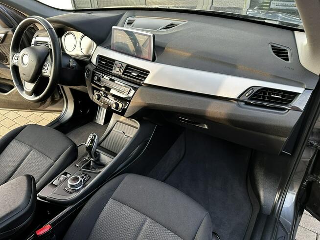 BMW X1 8xAlu, I Rej.2020r. LED, Navi, Grzane fotele, Ele.Klapa, Hak,GWARANCJA