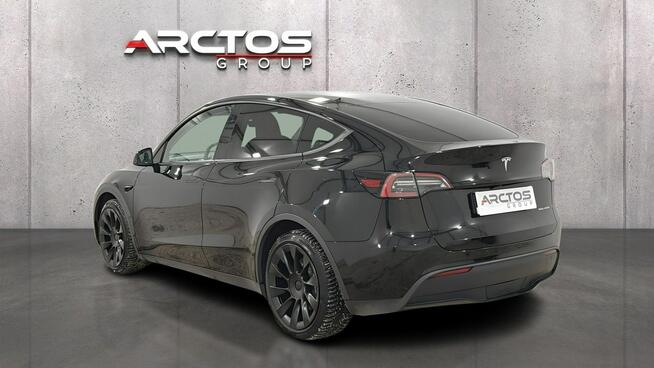 Tesla Y Model Y Long Range AWD Hatchback hak