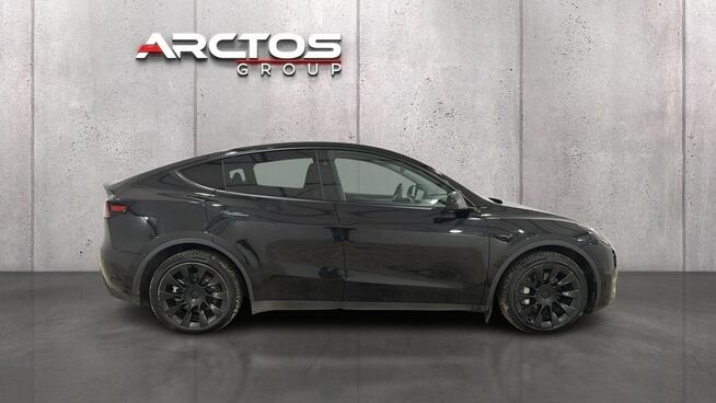 Tesla Y Model Y Long Range AWD Hatchback hak