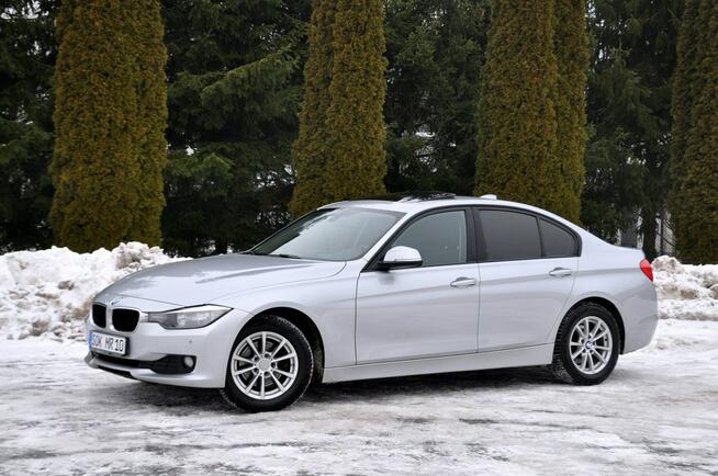 BMW 320 2.0d(184KM)*Duża Navi*Automat*Szyberdach*2xParktr*I Wł*Welur*Alu16"ASO