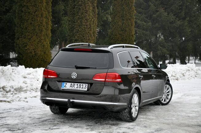 Volkswagen Passat 2.0TDI(140KM)*Duża Navi*Klimatronik*El.Fotel*Skóry*Reling*Alu17"ASO VW
