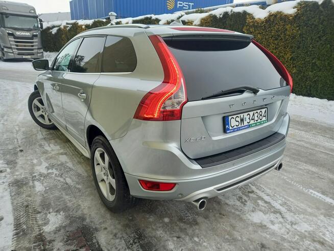 Volvo XC 60 2.0D 5-Cylindrów R-Design Skóry Bi-Xenony El.Klapa 2Kpl Kół Jak Nowy