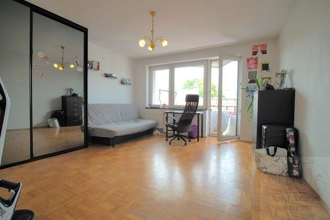 również z kotem 2 pokojowe, balkon