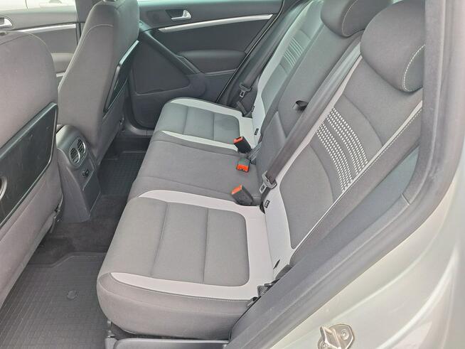 Volkswagen Tiguan Bezwypadkowy Serwisowany Kamera Navi Parkroniki CarPlay ParkAssist