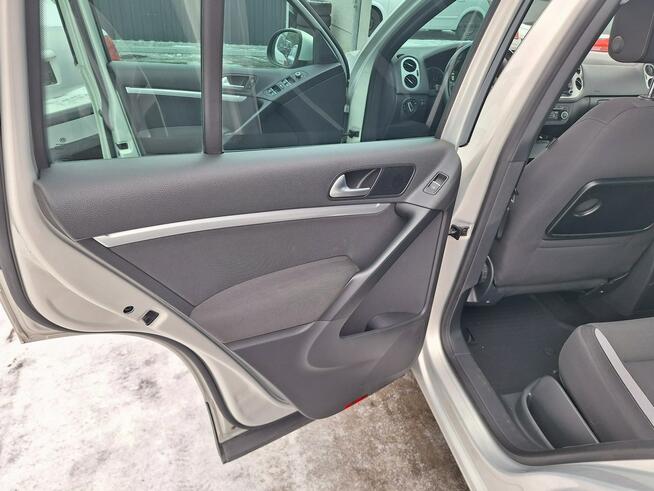 Volkswagen Tiguan Bezwypadkowy Serwisowany Kamera Navi Parkroniki CarPlay ParkAssist